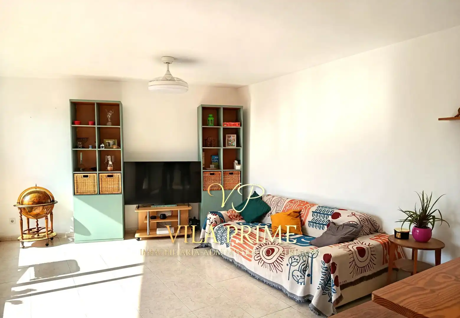 Sala d'estar de Casa adosada en venda en Caldes d'Estrac amb Terrassa i Traster