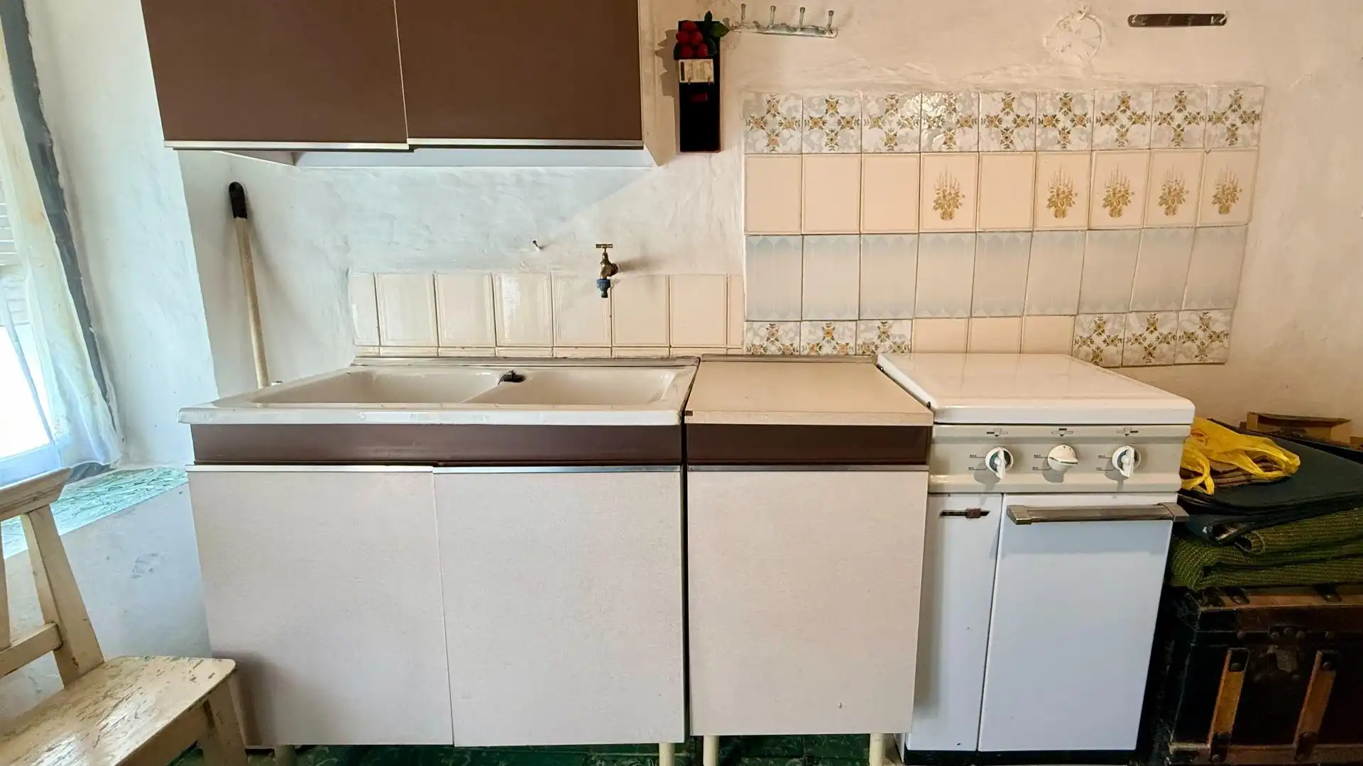 Cuina de Casa o xalet en venda en Torrecilla del Pinar amb Jardí privat, Traster i Moblat