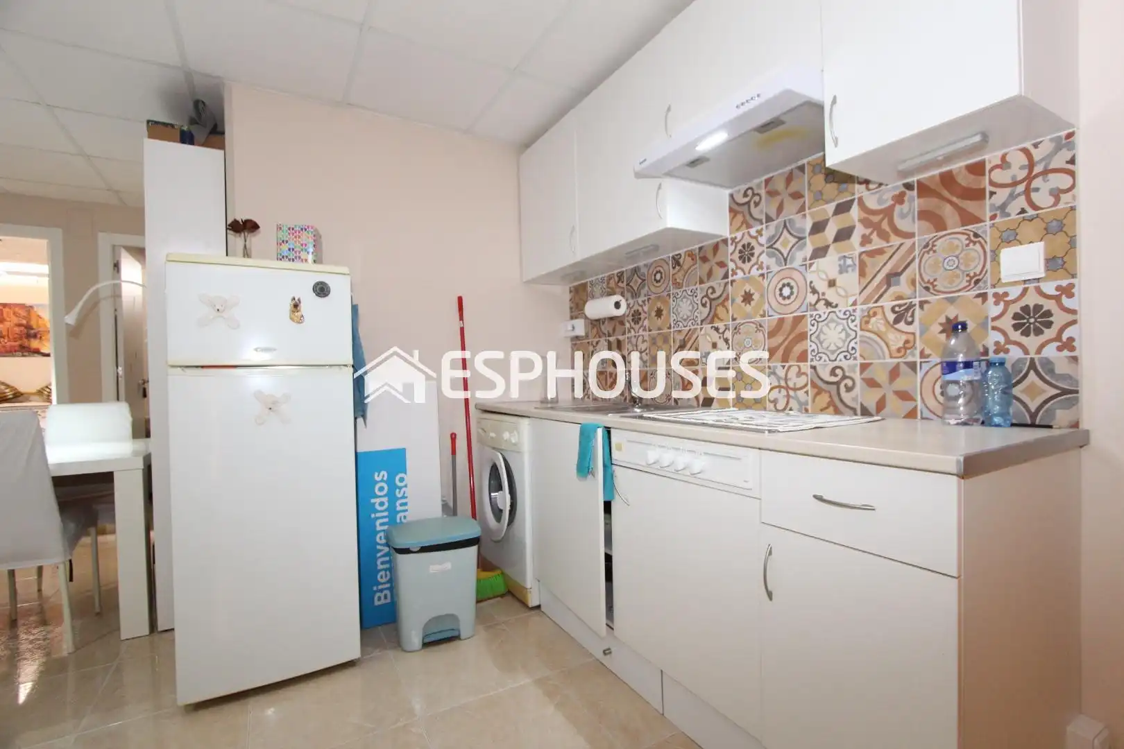 Kitchen of Flat for sale in Guardamar del Segura  with Air Conditioner, Terrace and Storage room