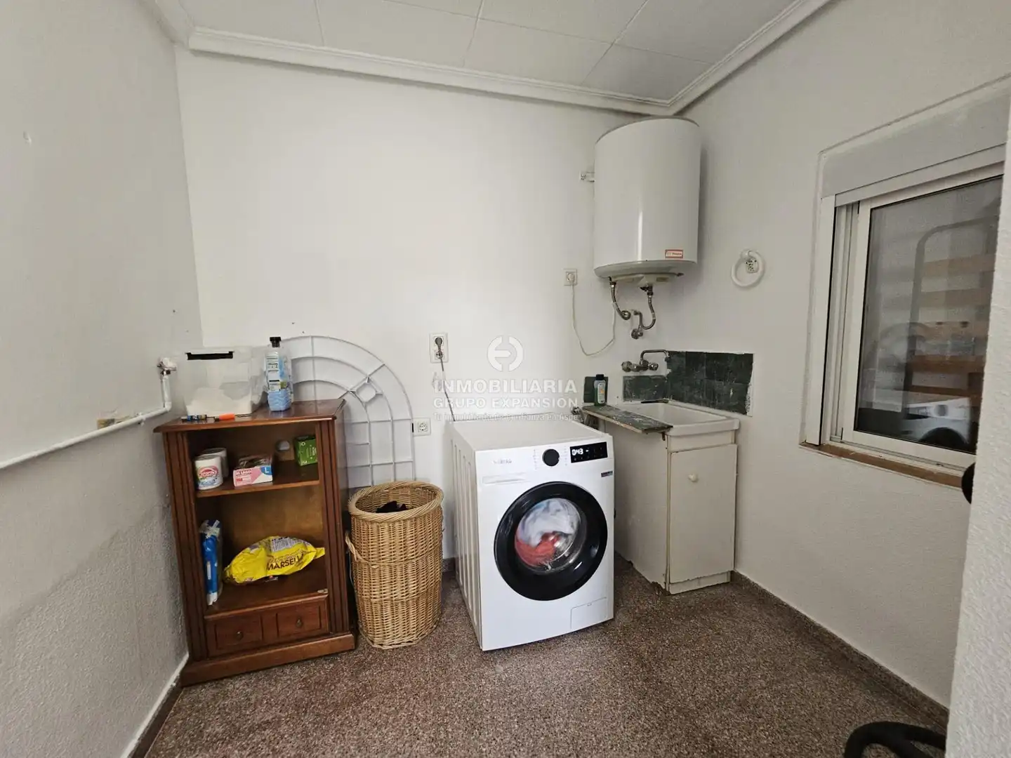 Houses for sale in Aspe  with Air Conditioner, Terrace and Storage room