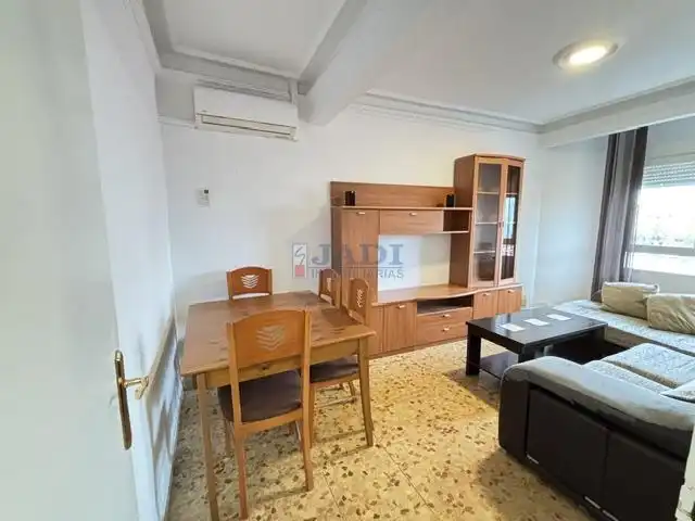 Flat for sale in Valdepeñas, imagen 2