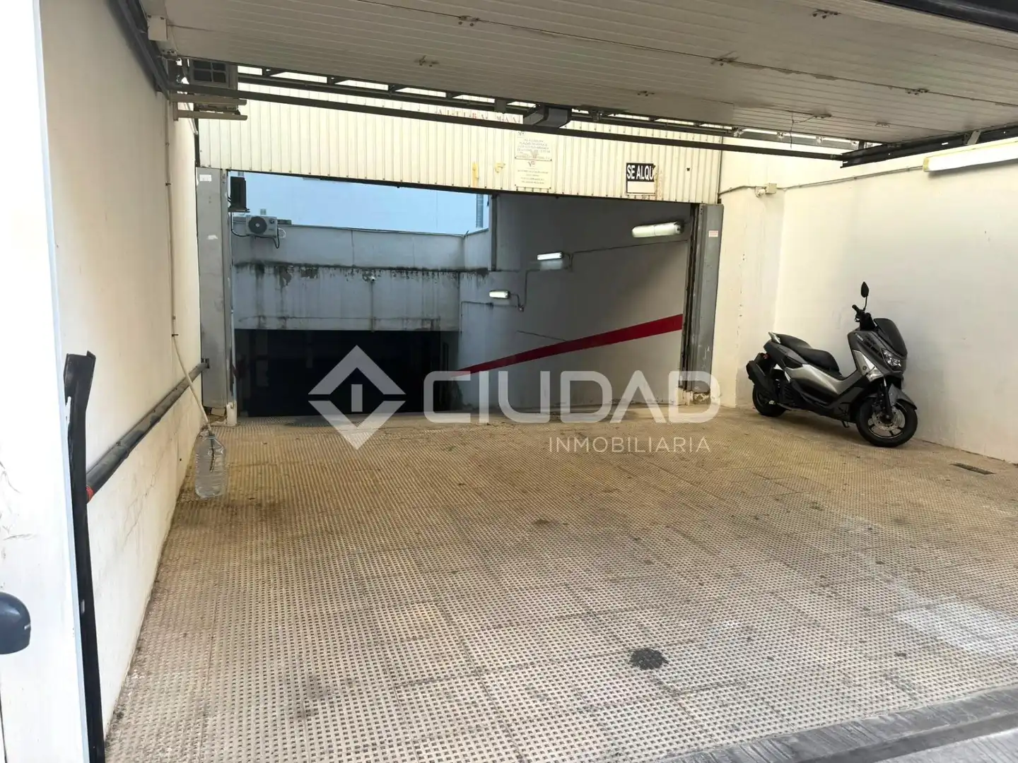 Parking of Garage for sale in Centro - Calzada - Cabo Noval