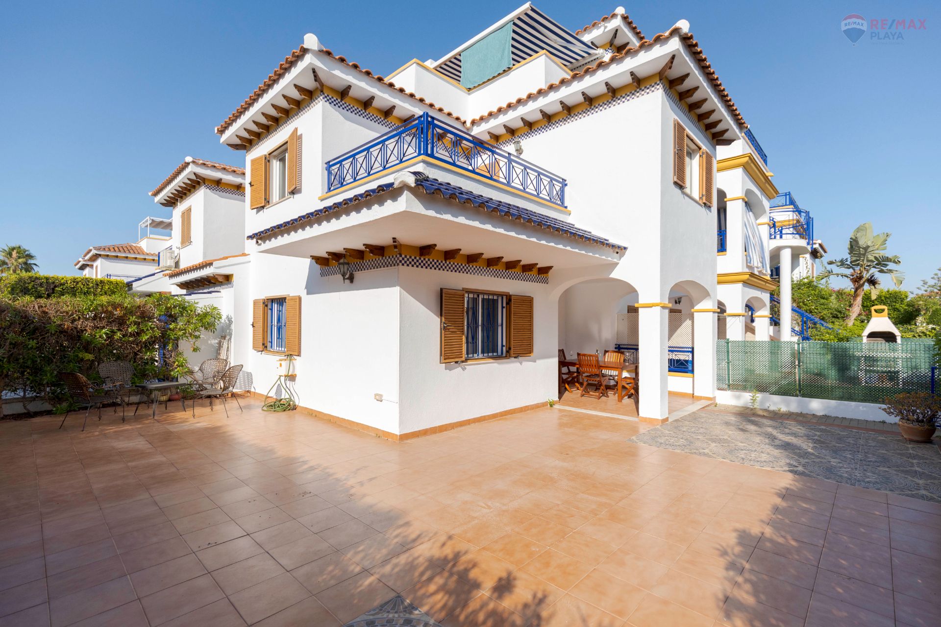 Exterior view of Single-family semi-detached for sale in Vera  with Air Conditioner, Private garden and Terrace