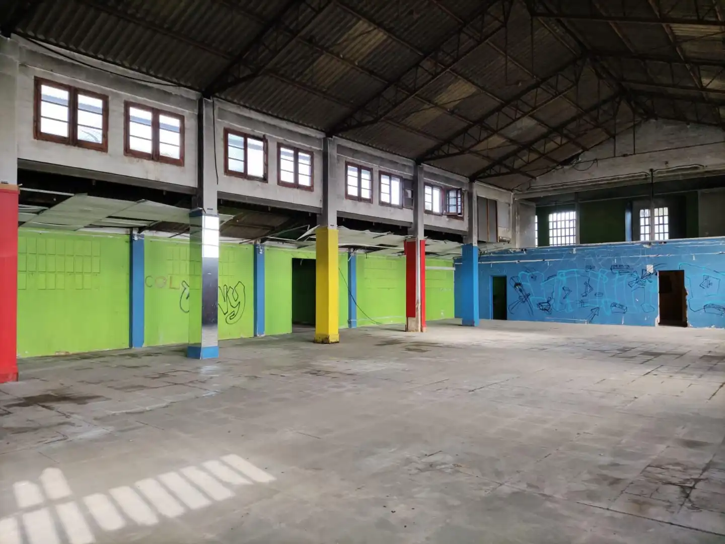 Fabrikhallen zum Verkauf in Cr/ Alcolea del Pinar, Ponent