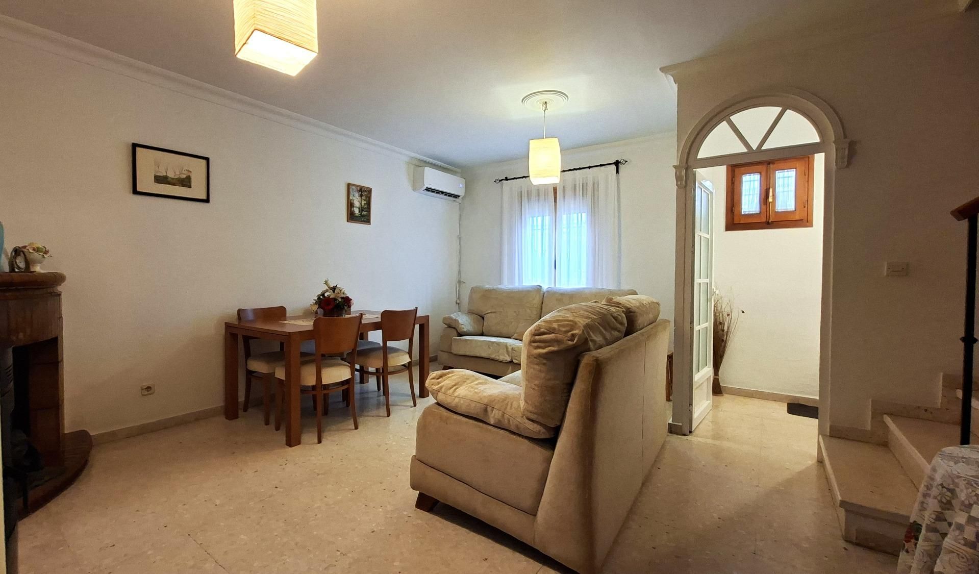 Casa adosada en venta