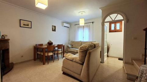 Foto 3 de Casa adosada en venta en Castilleja de la Cuesta, Sevilla
