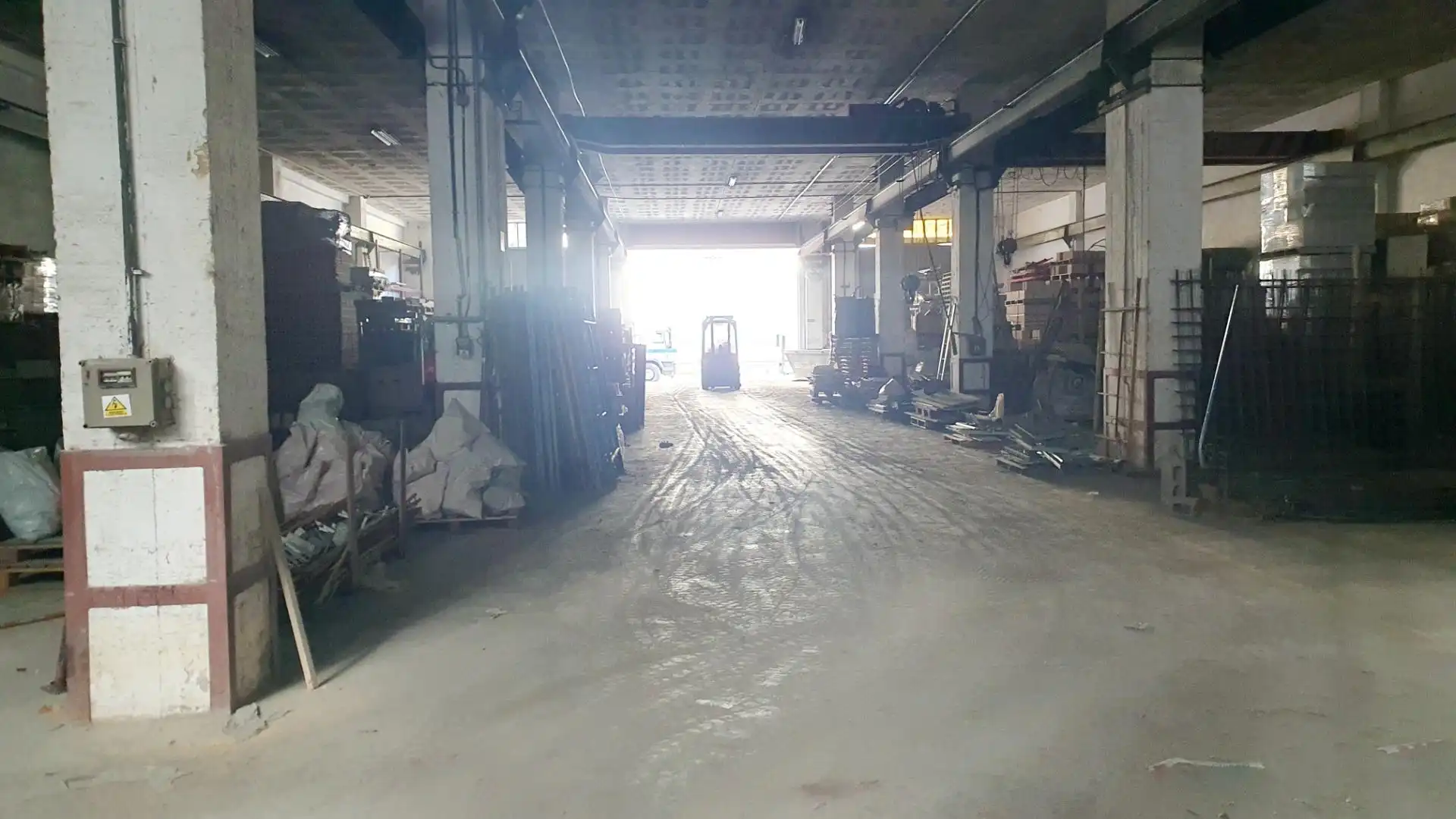 Nau industrial en venda a Zaratamo, imagen 2