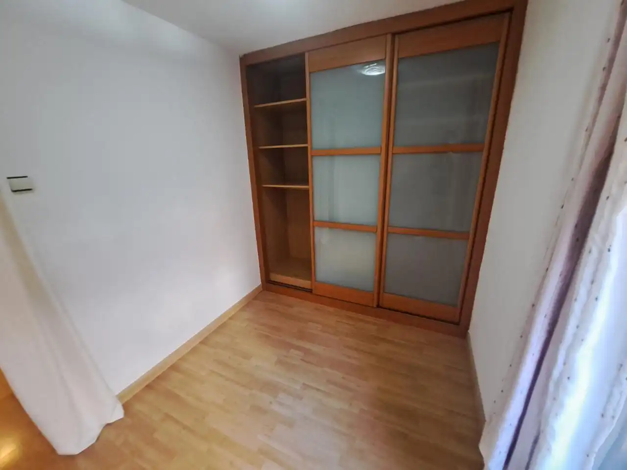 Bedroom of Flat for sale in Zaragoza  with Air Conditioner, Heating and Parquet flooring