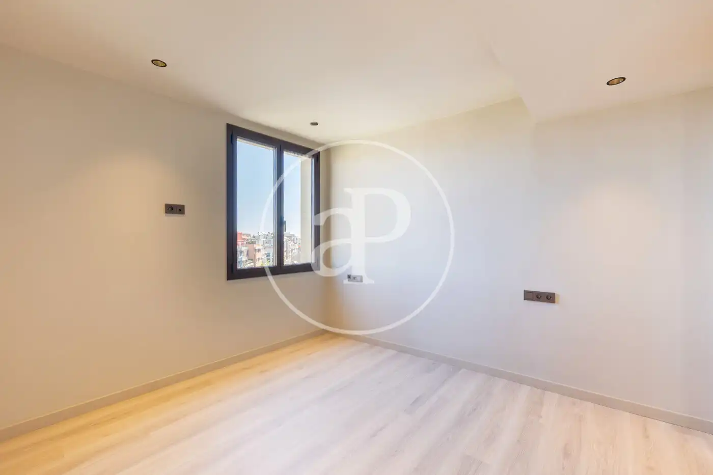 Penthouse with terrace for sale in Carrer de Provença, imagen 8