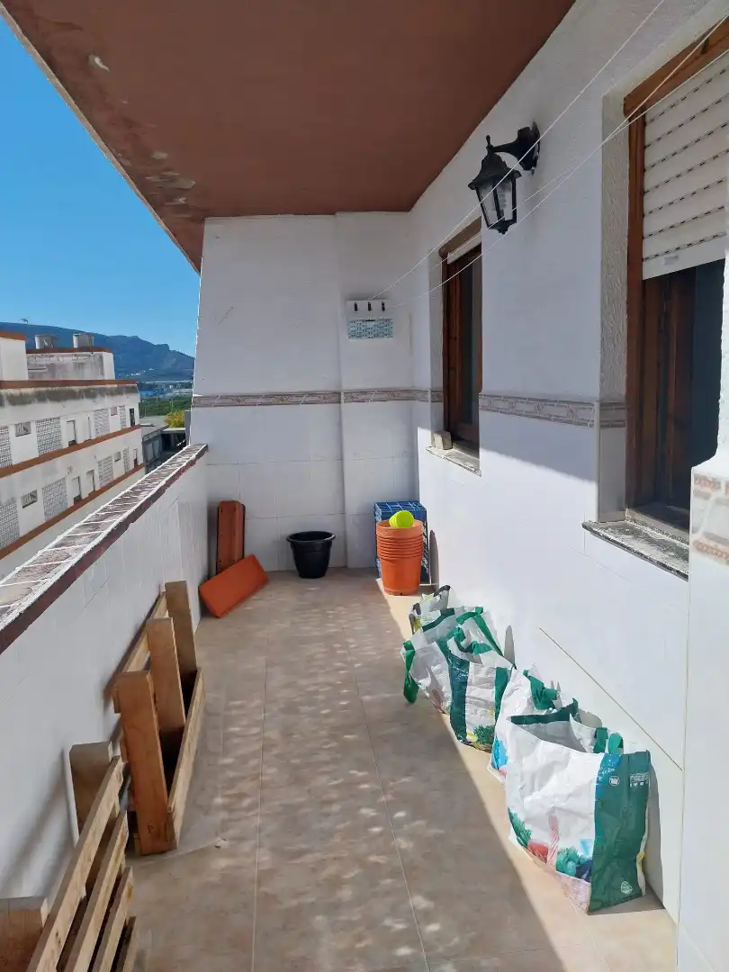 Terrassa de Pis en venda en Tavernes de la Valldigna amb Balcó