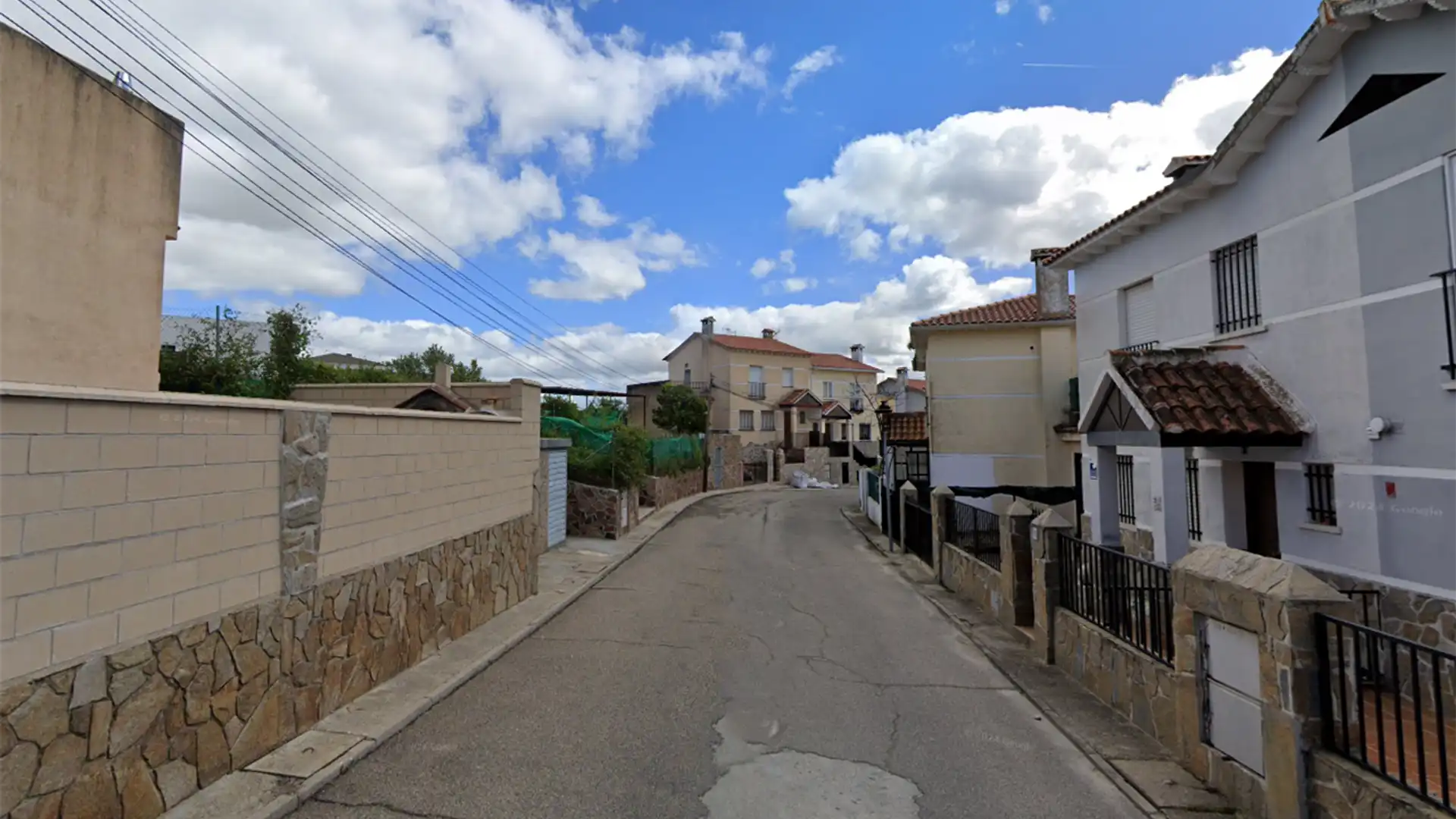 Vista exterior de Casa adosada en venda en Nombela amb Traster