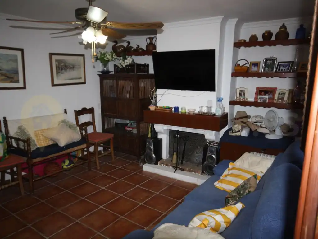 Sala d'estar de Casa o xalet en venda en Rota
