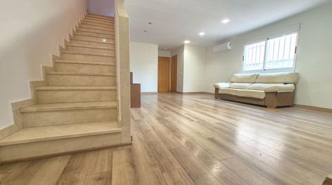 Foto 3 de Casa adosada en venta en Sierra Perenchiza - Cumbres de Calicanto - Sto Domingo, Chiva