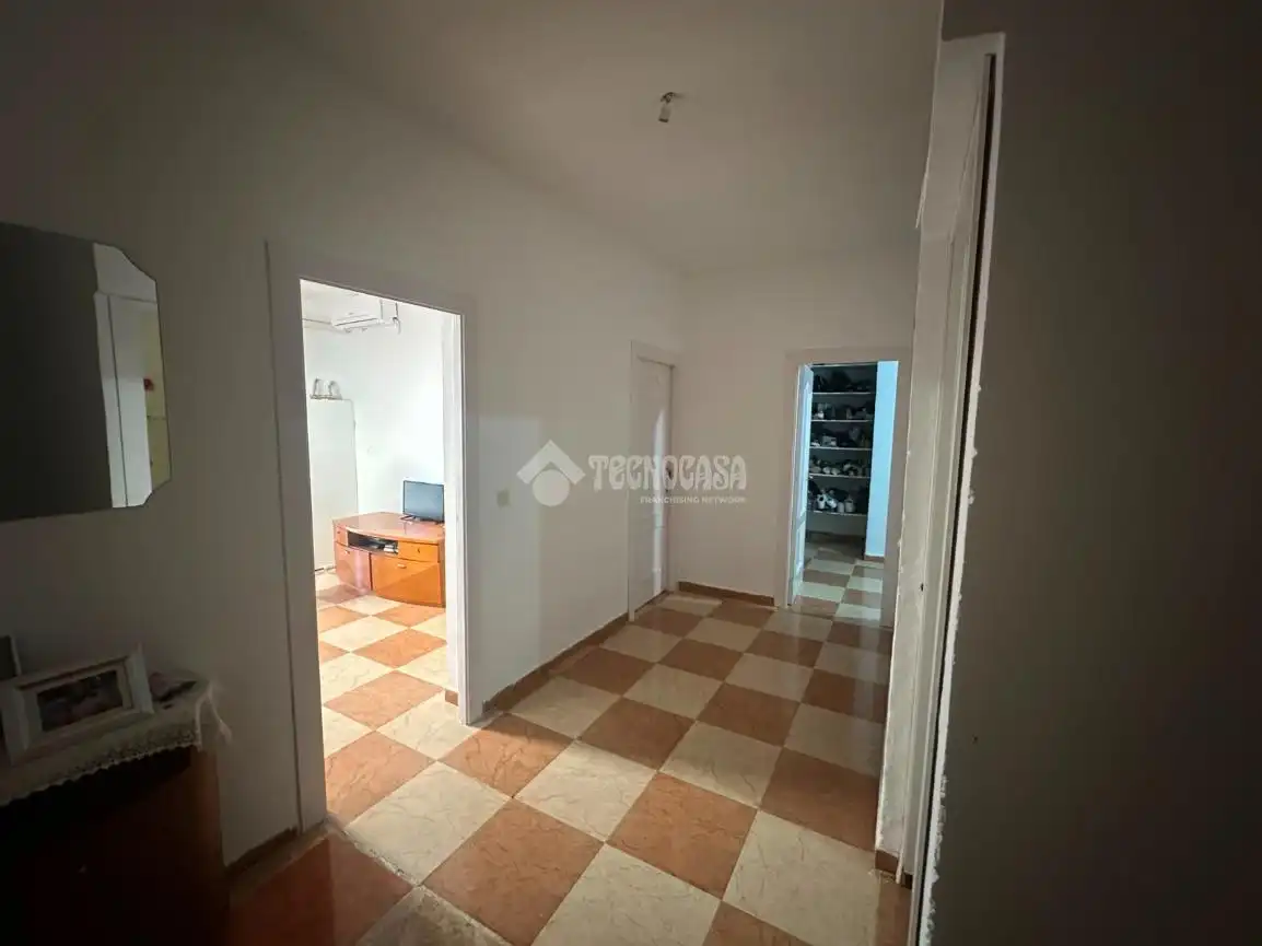 Detached homes for sale in Mengíbar  with Air Conditioner, Terrace and Balcony