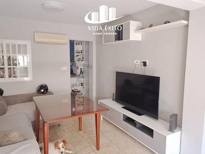 Living room of House or chalet for sale in  Jaén Capital  with Air Conditioner, Heating and Terrace