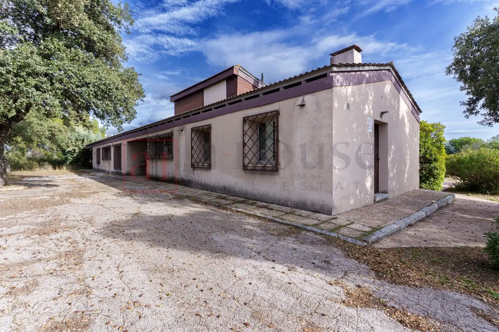 Vista exterior de Finca rústica en venda en Villanueva de la Cañada amb Calefacció, Jardí privat i Piscina