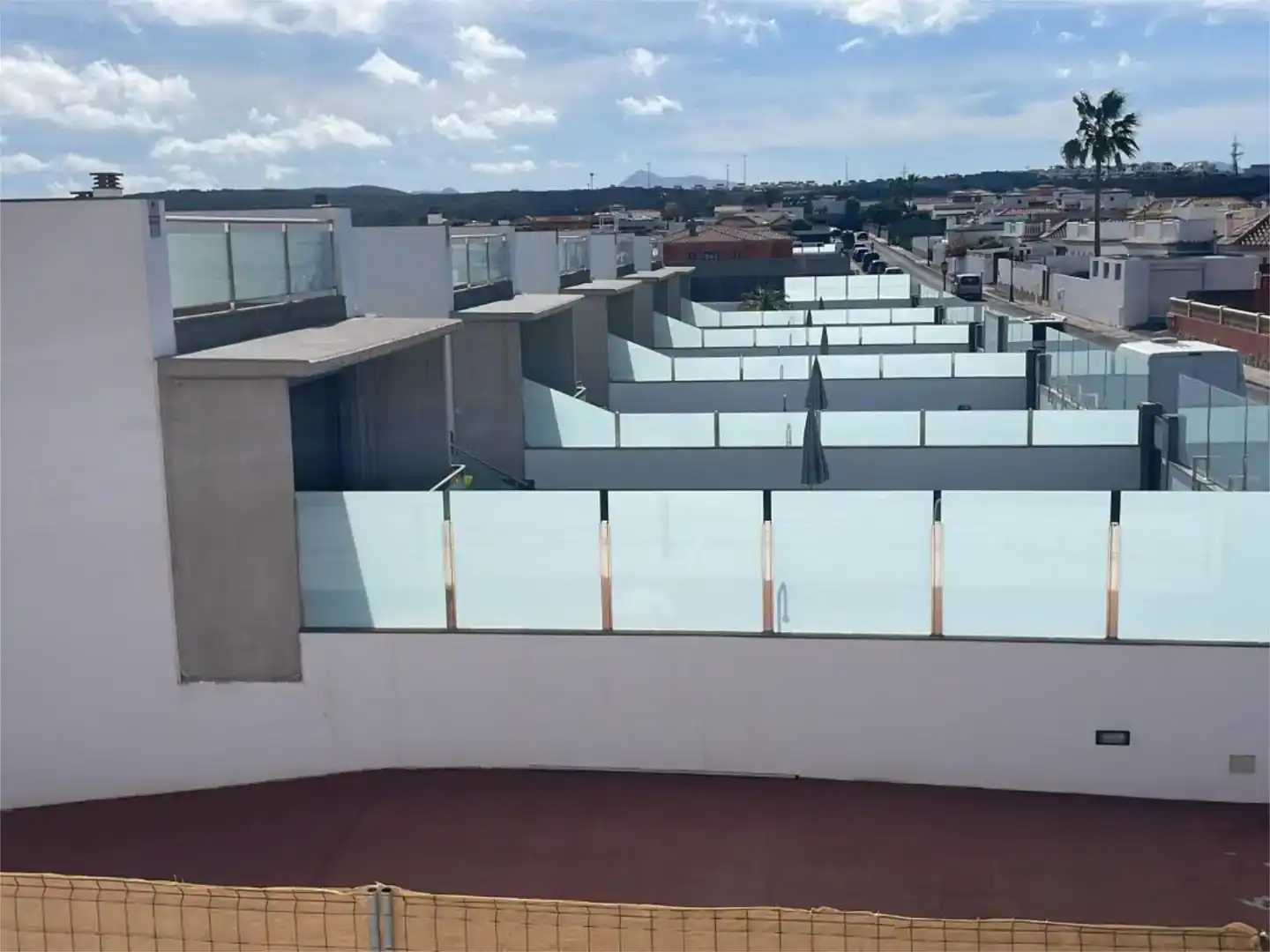 Terrasse von Maisonette zum Verkauf in La Oliva mit Klimaanlage und Schwimmbad