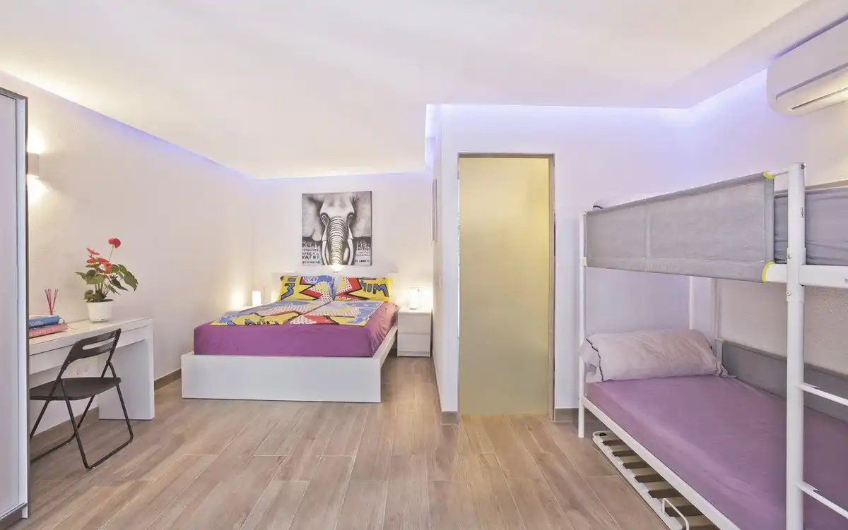 Habitación de Casa o chalet en venta en Marbella con Aire acondicionado, Jardín privado y Terraza