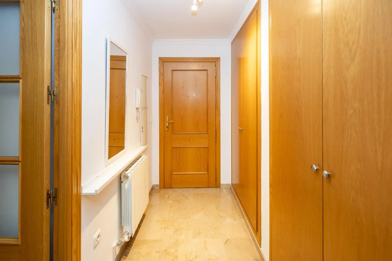 Apartamento en venta en Granada con Calefacción, Jardín privado y Piscina comunitaria