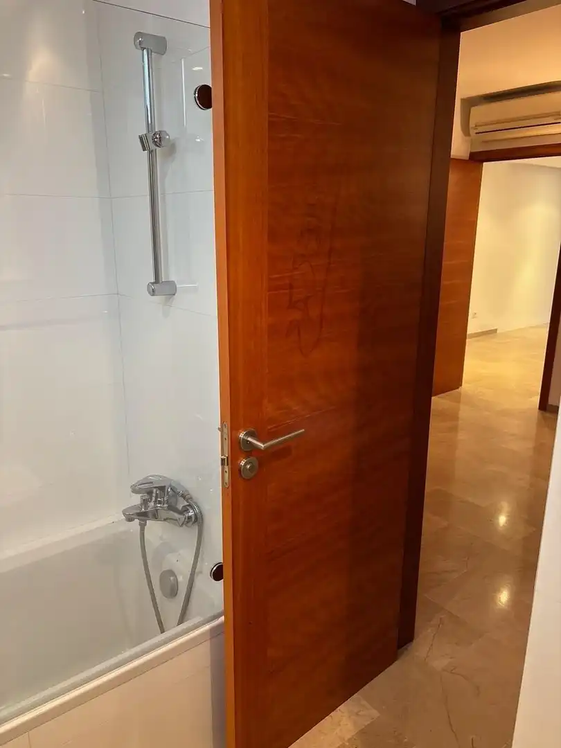 Baño de Apartamento de alquiler en  Palma de Mallorca con Aire acondicionado, Calefacción y Piscina comunitaria