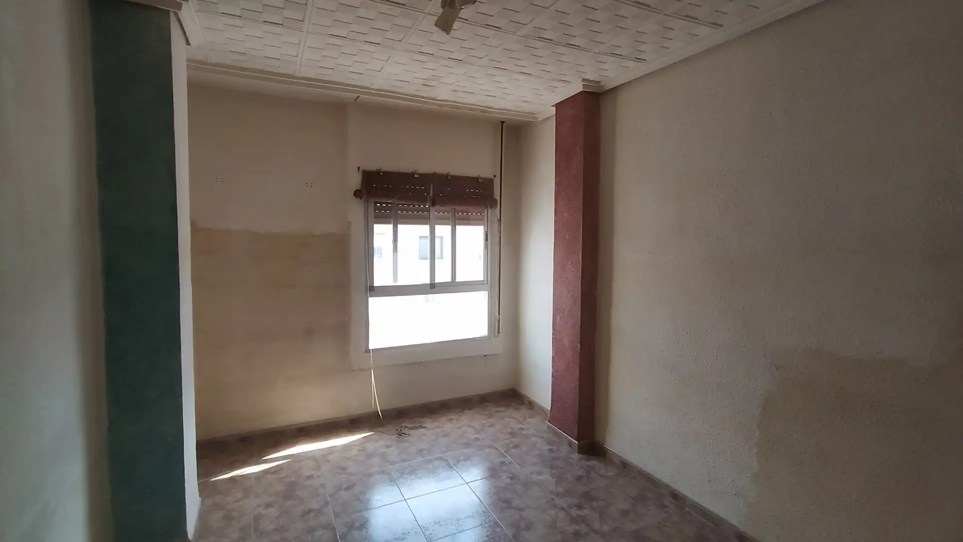 Habitación de Piso en venta en Valencia con Aire acondicionado y Balcón