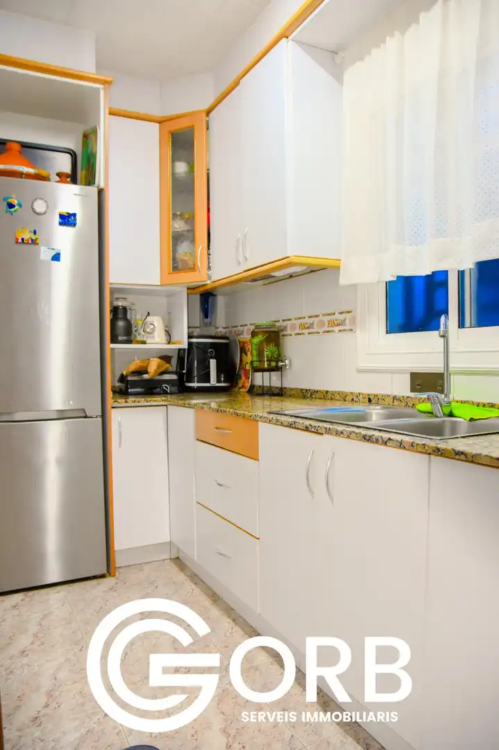 Planta baja en venta en Cerdanyola Sud