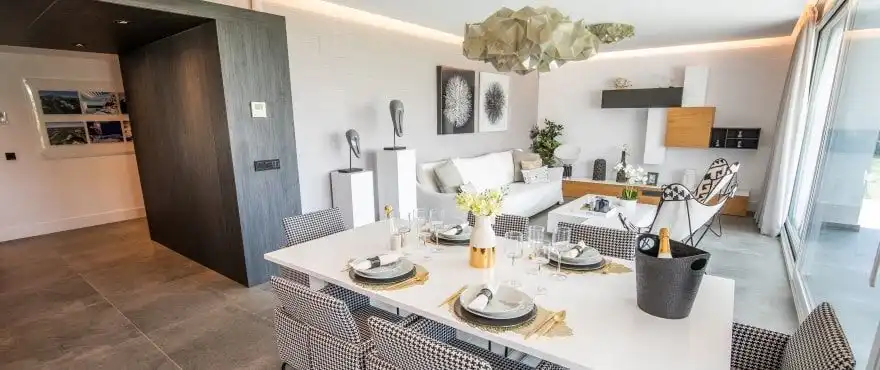 Piso con piscina en venta en La Quinta, imagen 7