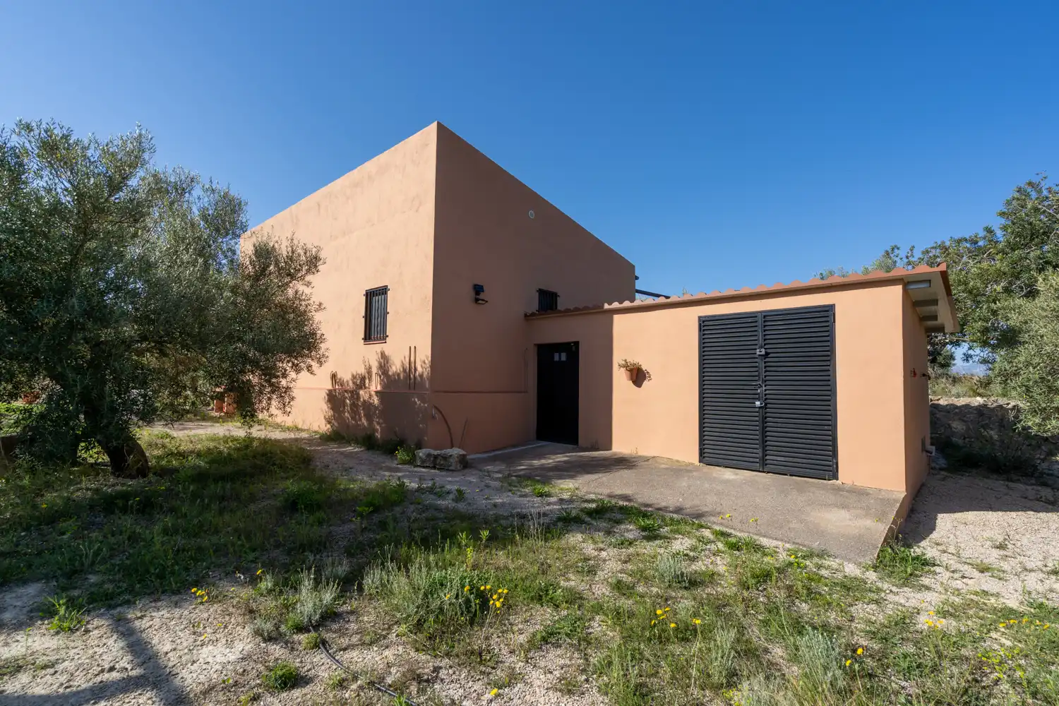 Vista exterior de Casa o xalet en venda en Tortosa amb Jardí privat, Moblat i Rentadora
