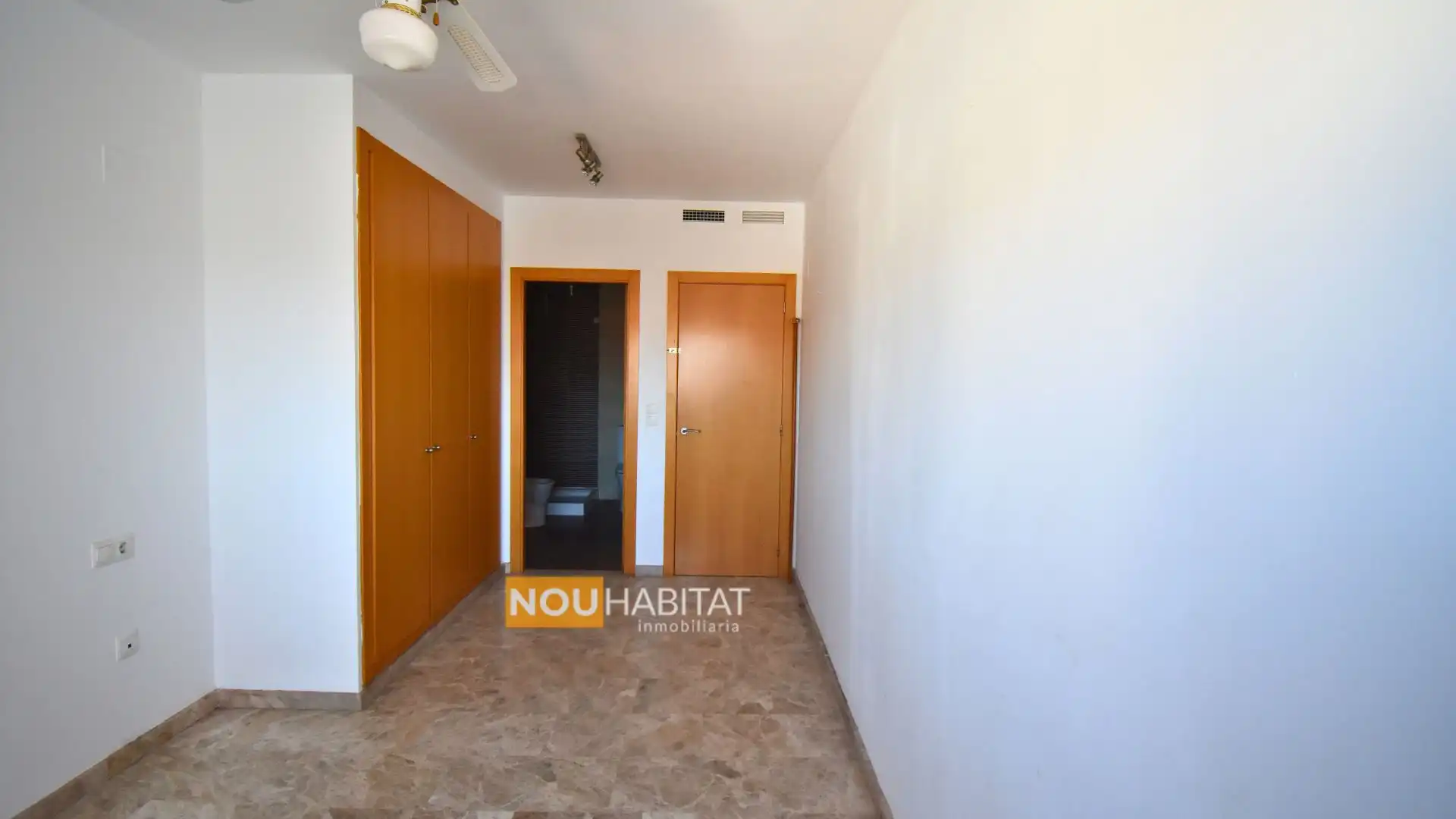 Flat for sale in Montserrat