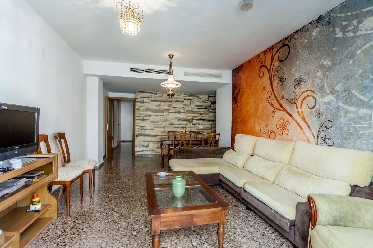 Apartment to rent in Mont-Olivet