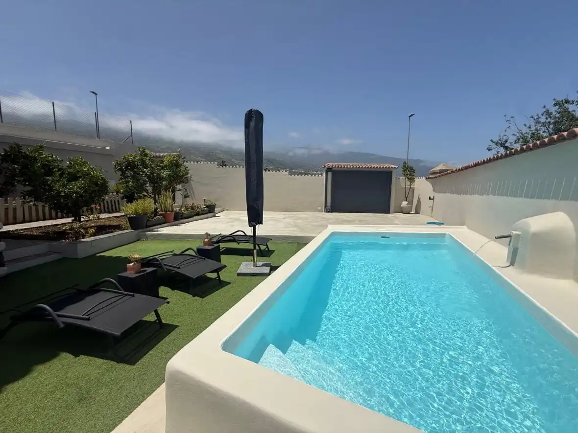 Piscina de Casa o xalet en venda en La Orotava amb Terrassa