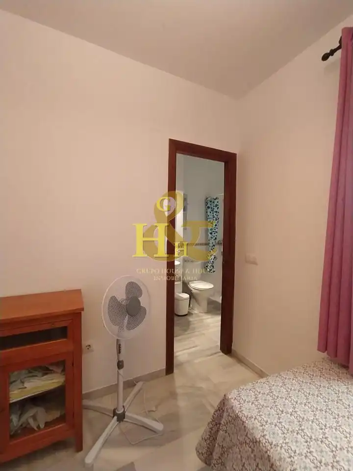 Planta baixa en venda a V Centenario - Piletas - Capuchinos