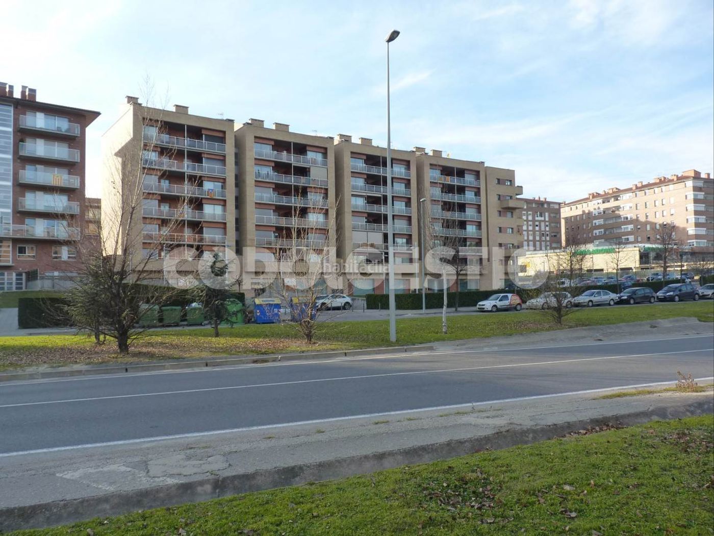 Vista exterior de Garatge en venda en Vic