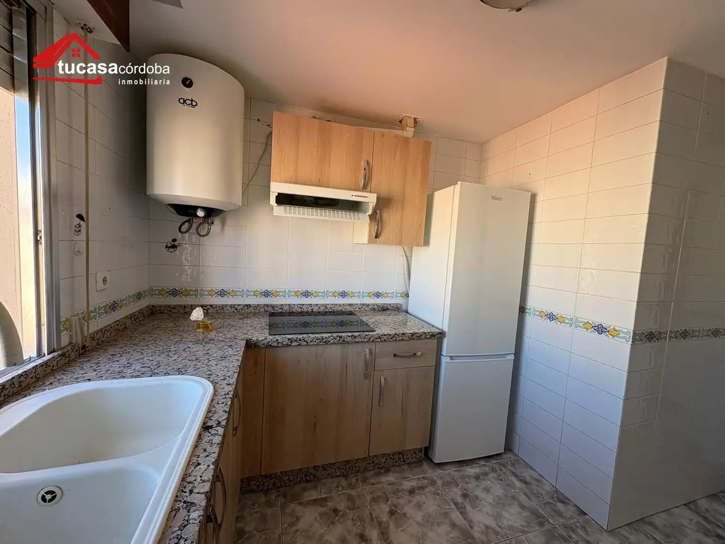 Cuina de Pis en venda en Córdoba amb Aire condicionat i Terrassa