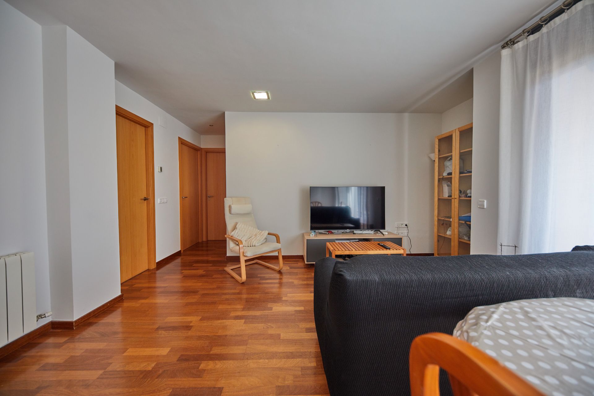Living room of Flat for sale in La Pobla de Cérvoles  with Heating, Parquet flooring and Balcony