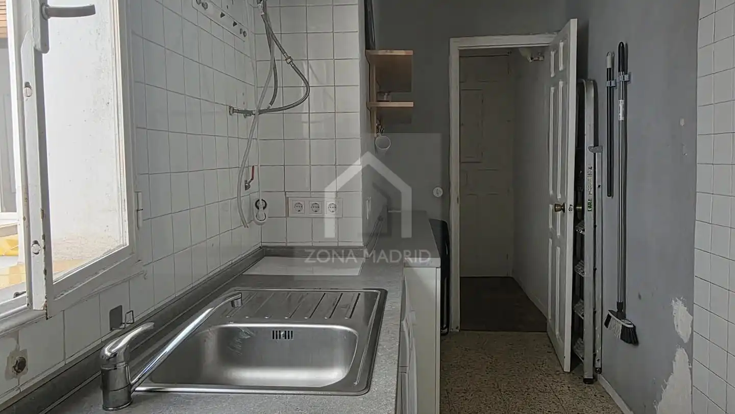 Cocina de Piso en venta en Madrid con Aire acondicionado