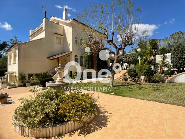 Casa-chalet en Venta en Montepilar