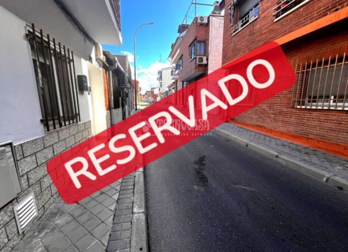 Flat for sale in Ciudad 70