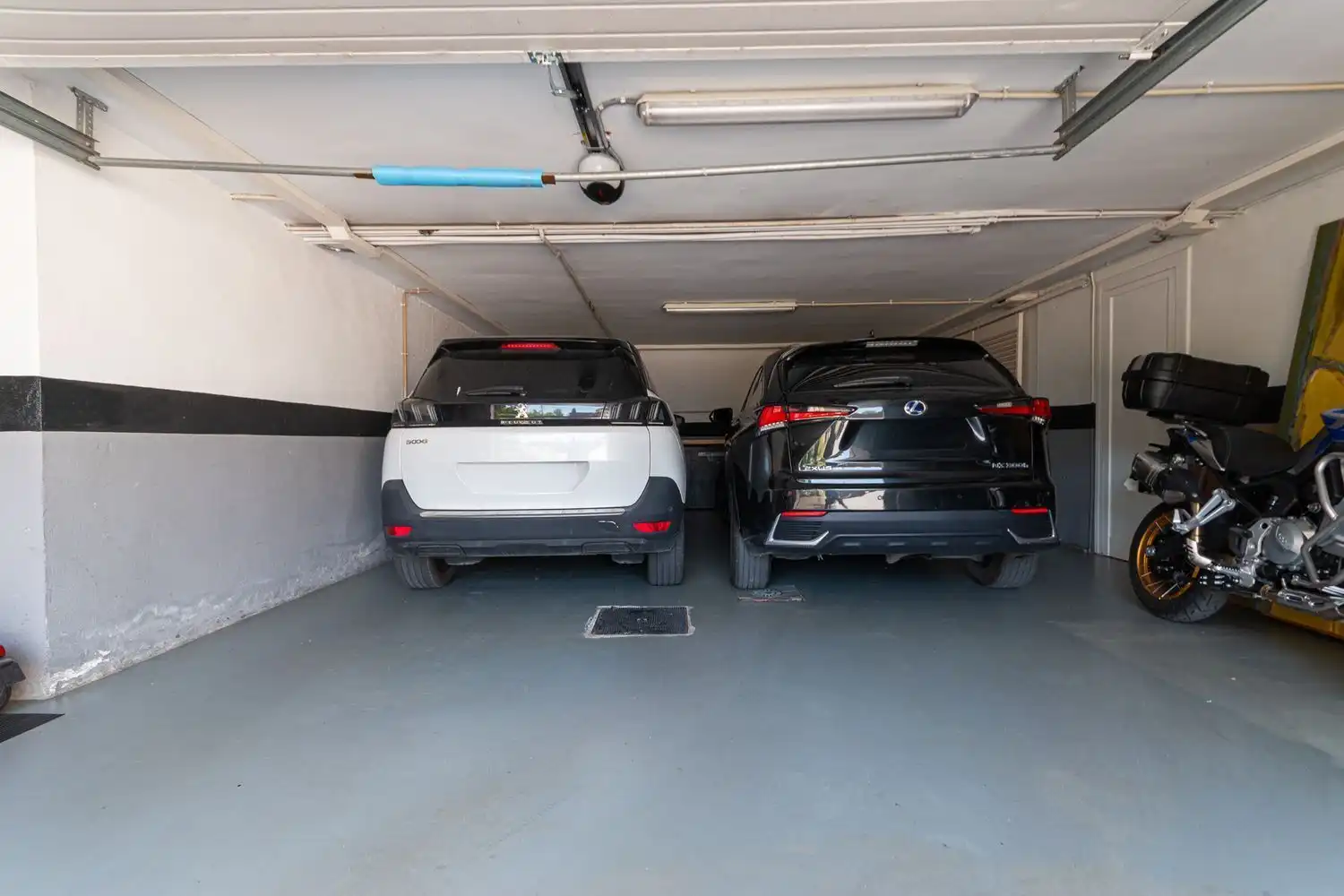 Parking of Houses for sale in Boadilla del Monte  with Air Conditioner, Heating and Storage room