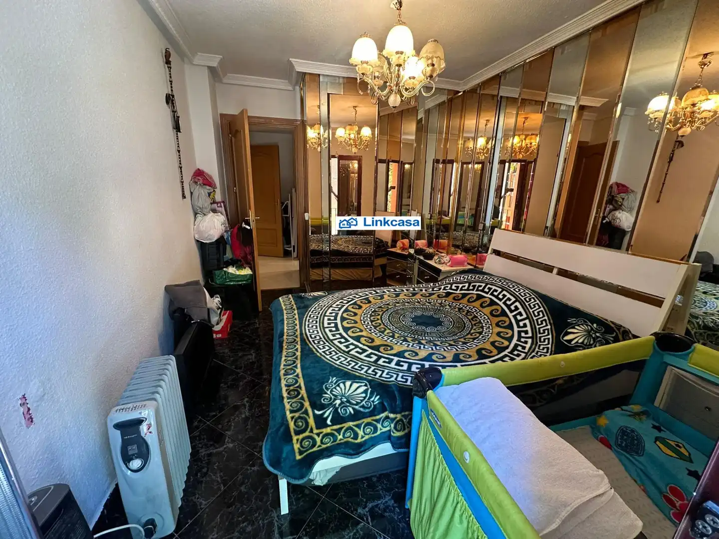 Bedroom of Flat for sale in Madrid  with Balcony