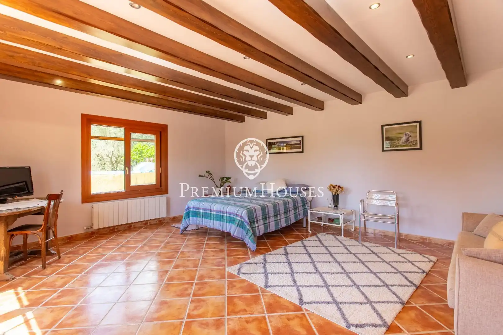 Habitación de Finca rústica en venta en Sant Iscle de Vallalta con Calefacción, Jardín privado y Terraza