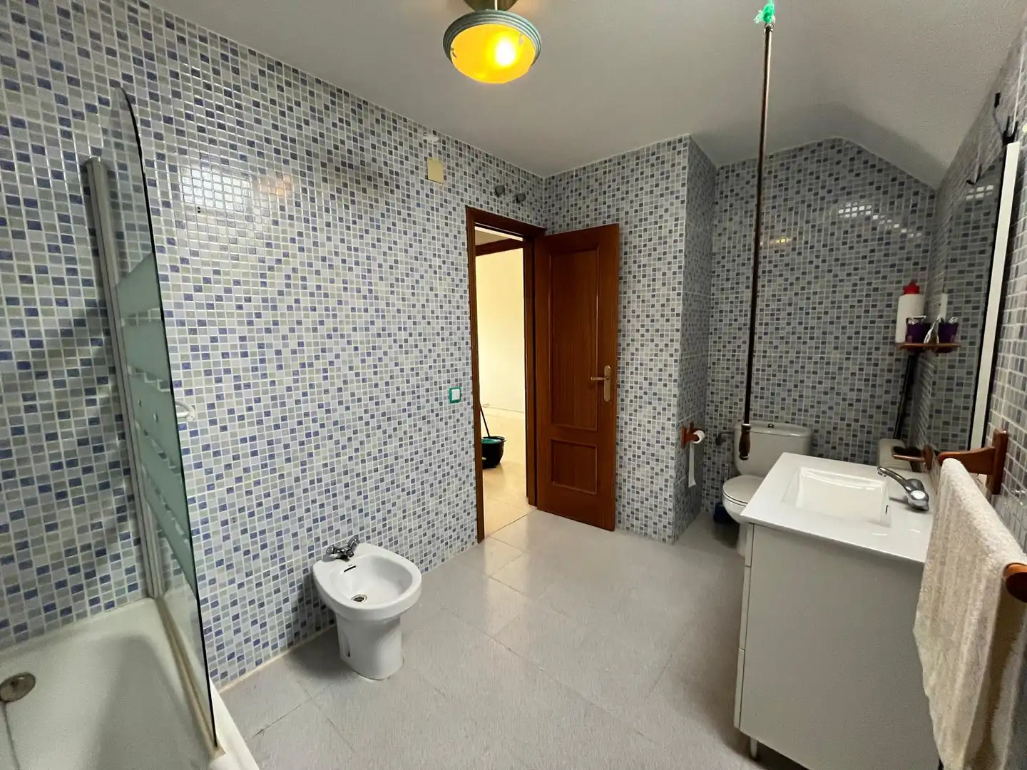 Baño de Casa adosada en venta en Ciudad Real con Aire acondicionado, Calefacción y Terraza