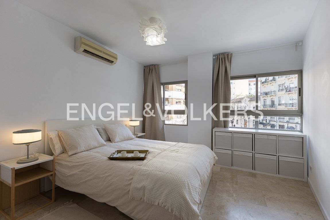 Bedroom of Flat to rent in  Valencia Capital  with Air Conditioner, Heating and Furnished