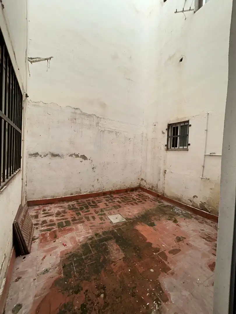 Local de alquiler en Sagunto / Sagunt