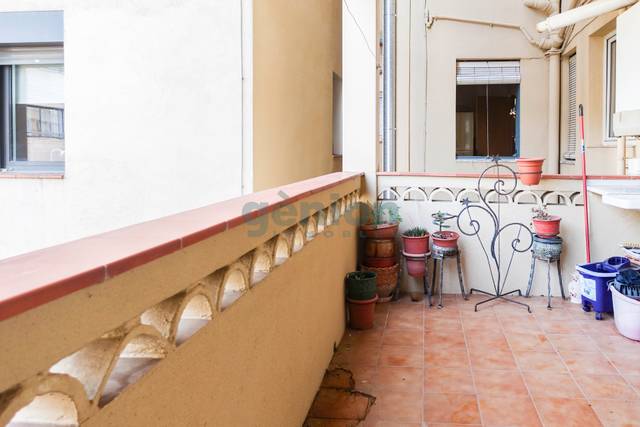Piso en Venta en Centre - Barri Vell
