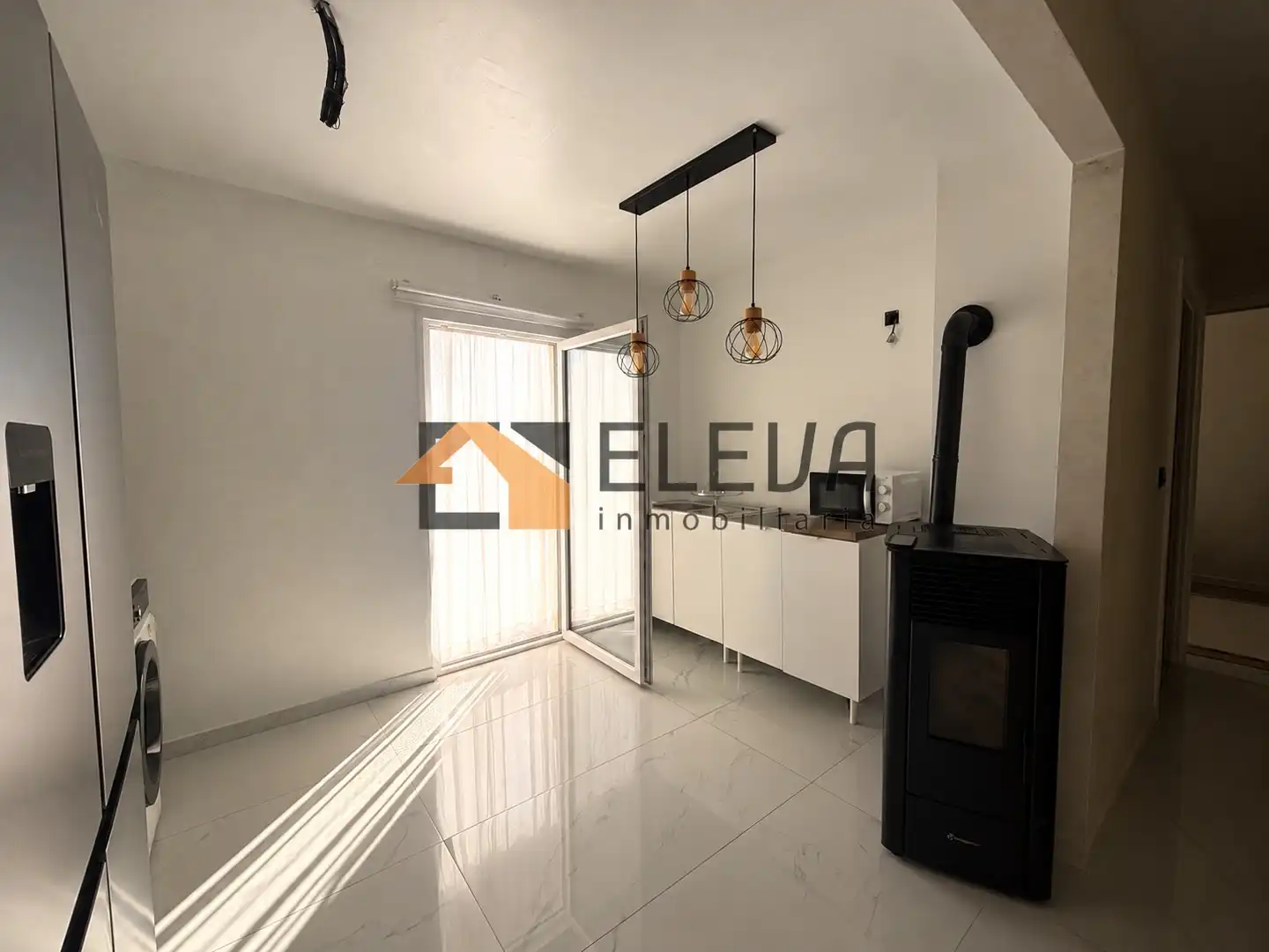 Vista exterior de Piso en venta en La Roda, Albacete
