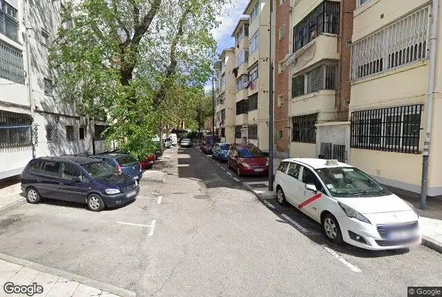 Pis en venda a CL GODELLA, San Cristóbal