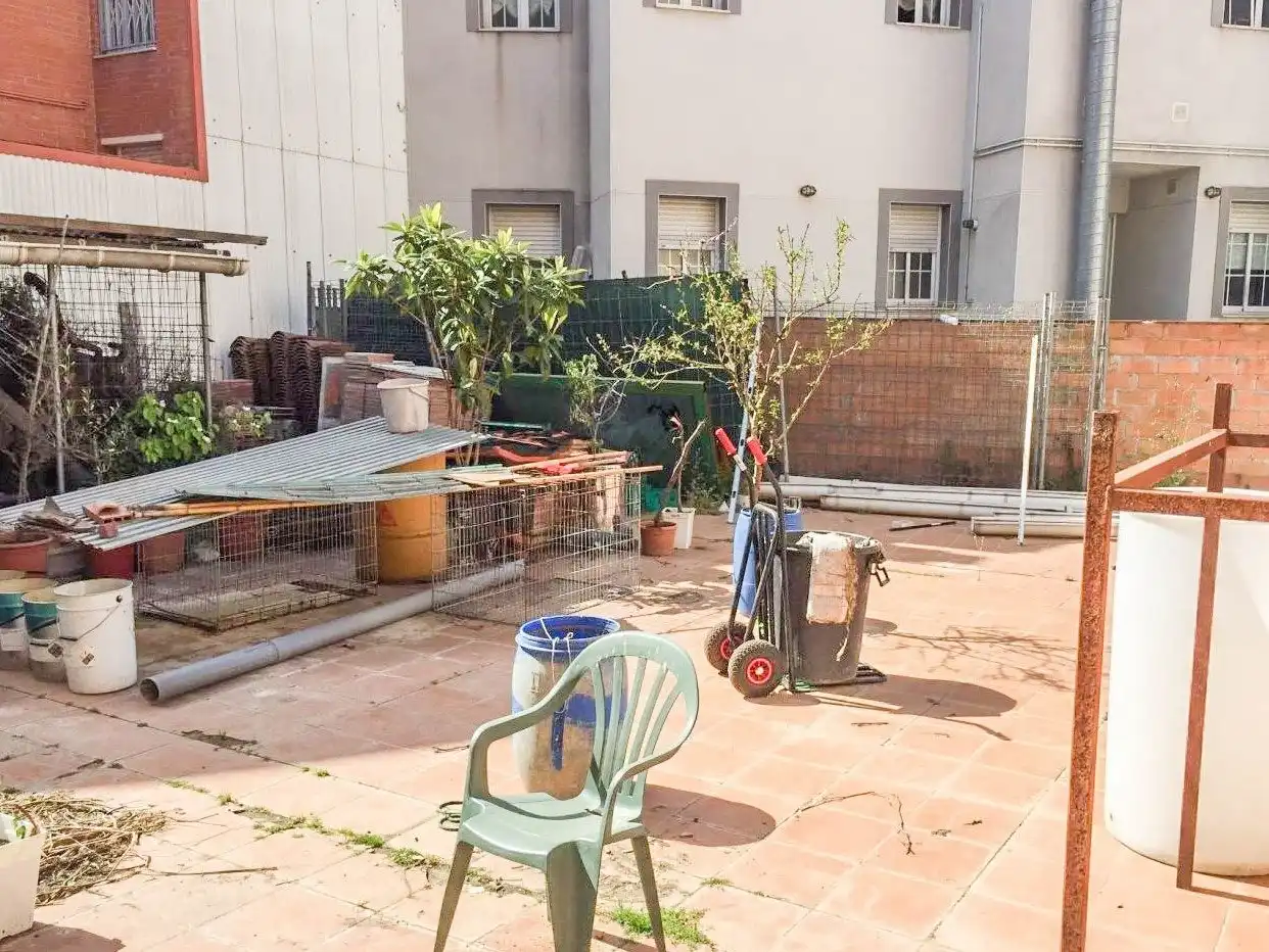 Garten von Residential zum Verkauf in Ripollet