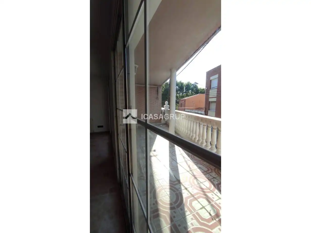 Detached homes for sale in Calle Font del Ferro, Ca n'Oriol