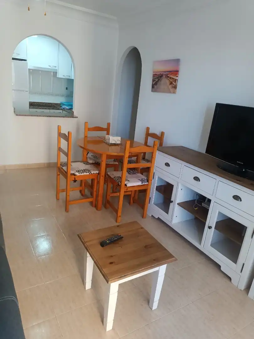 Menjador de Apartament de lloguer en Cartagena amb Aire condicionat, Calefacció i Piscina